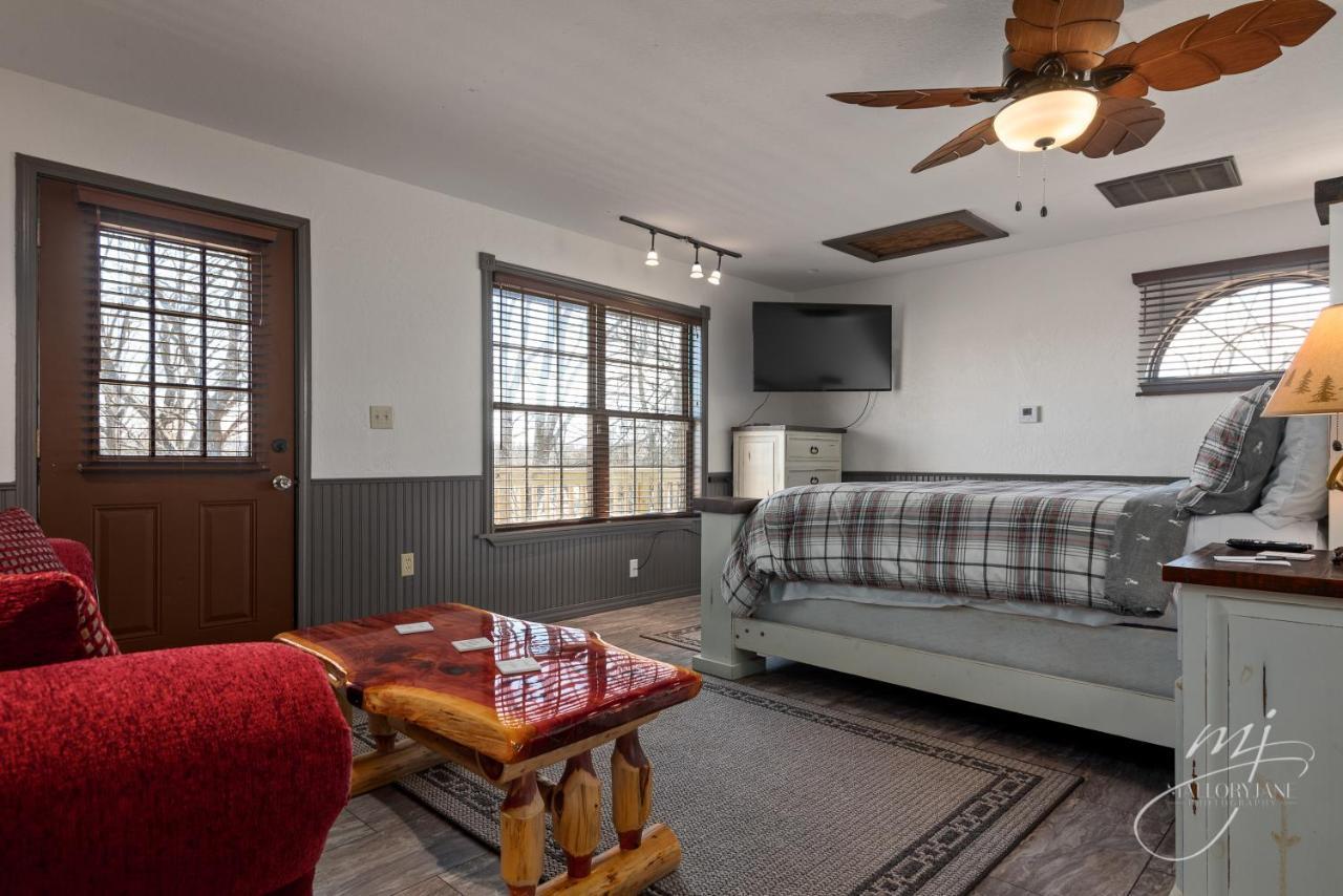 Fairway Inn Berryville Esterno foto