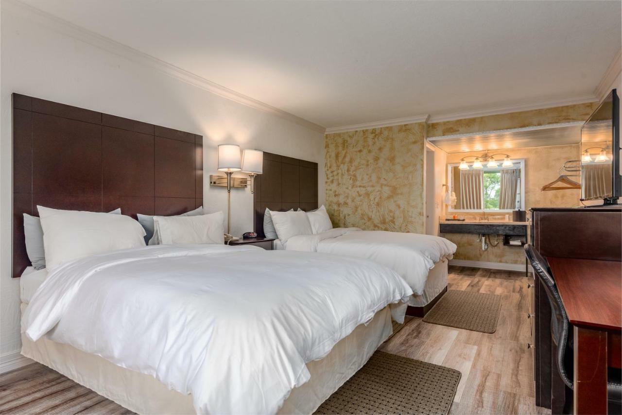 Fairway Inn Berryville Esterno foto