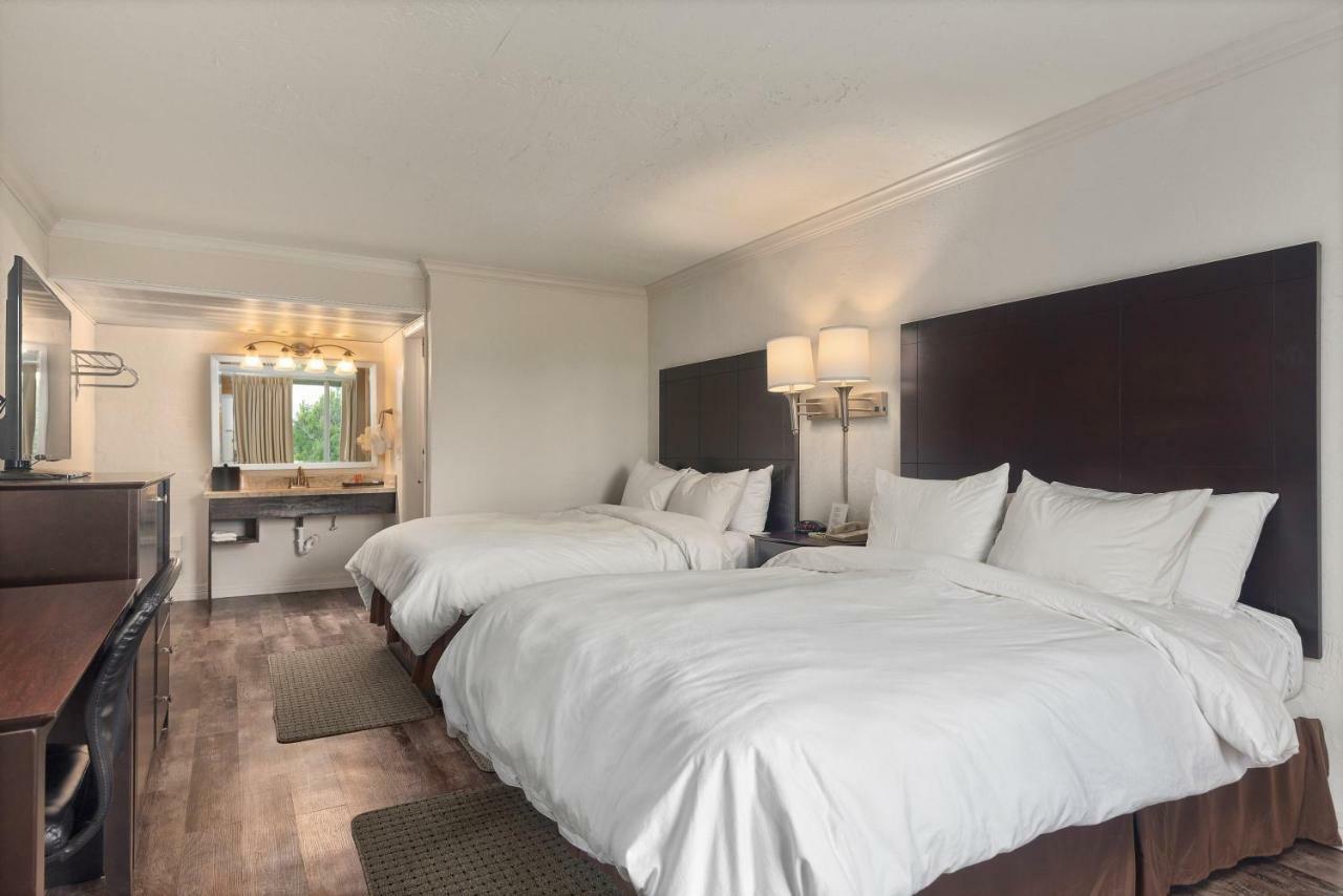 Fairway Inn Berryville Esterno foto